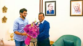 Aaditya Thackeray, Aaditya Thackeray Arvind Kejriwal meet, Arvind Kejriwal, Uddhav Thackeray, Aam Aadmi Party AAP, AAP, delhi news, India news, Indian express, current affairs