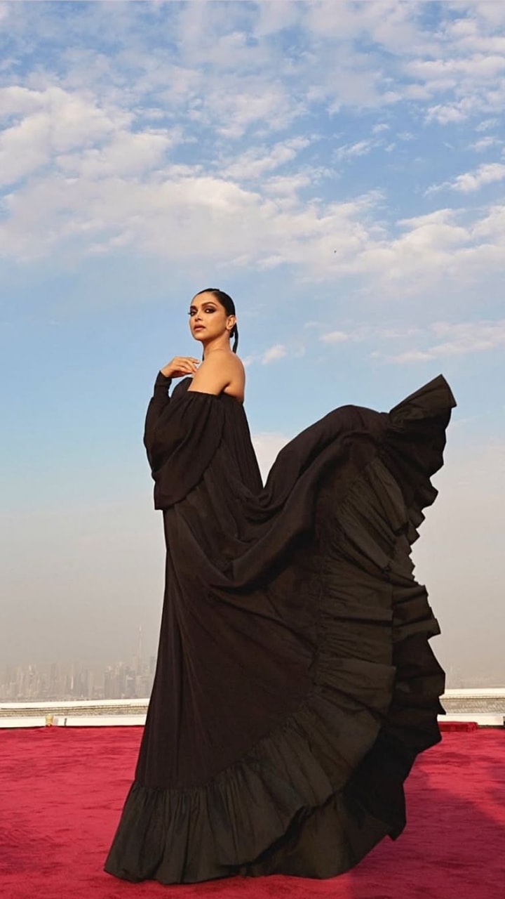 Deepika Padukone graced Cartier's A Journey of Wonderse exhibition at Al  Shindagha Museum in Dubai.