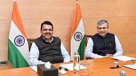 devendra fadnavis, ashnawi vaishnaw, railways project, maharashtra news, indian express