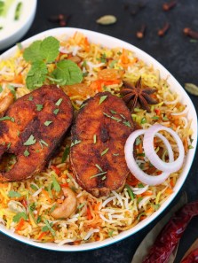 Step-by-step guide to making authentic hilsa biryani