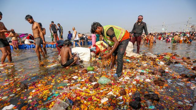 NGT ने गंगा की पानी की गुणवत्ता पर UP की रिपोर्ट को अपर्याप्त बताया
