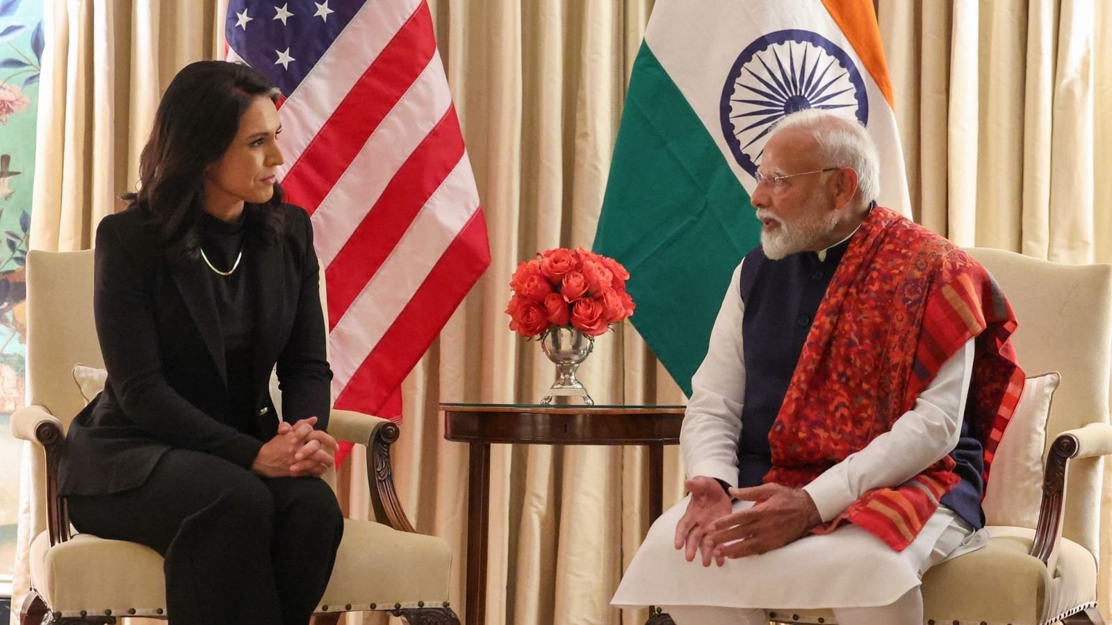 pm modi in us meets tulsi gabbard