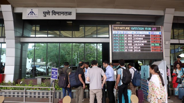 pune airport feeder bus service