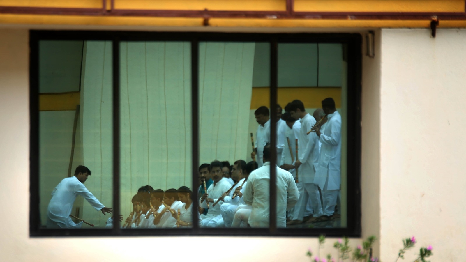 ravindra natya mandir mumbai