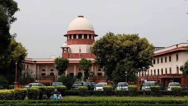  Sc transfers each  challenges to Delhi HC