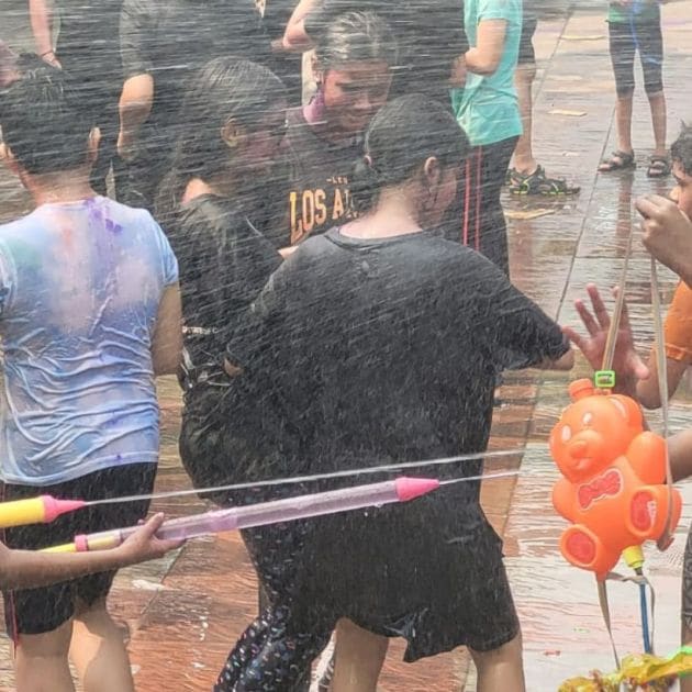 For the younger generation, Holi was an adventure—a time to run through the streets with water balloons, engage in playful colour battles, and soak in the festive atmosphere.