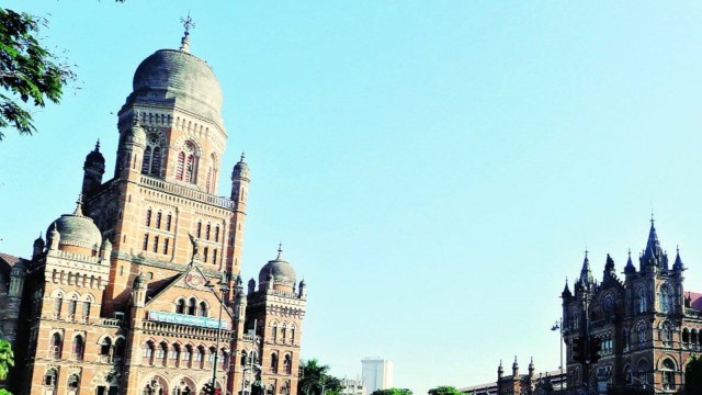 Flora Fountain, Flora Fountain robotic parking facility, BMC, Brihanmumbai Municipal Corporation, Churchgate and Fort, Mumbai news, Maharashtra news, Indian express, current affairs