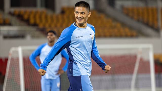 الهند مقابل جزر المالديف Sunil Chhetri Backback Match البث المباشر
