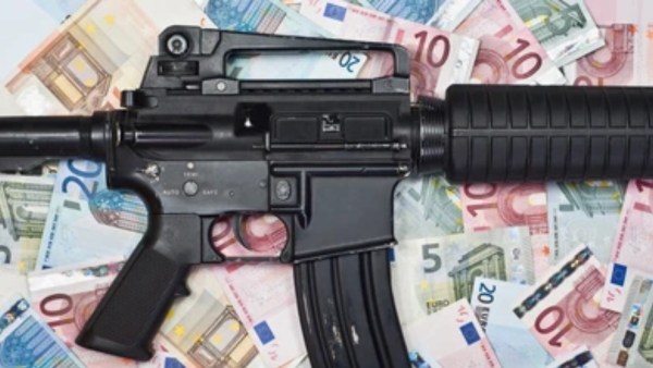 Top 10 Largest Arm Importers in the World from 2020-2024 (Source: Shutterstock)