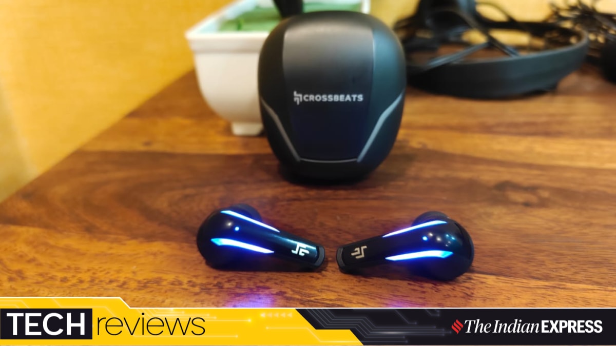 Crossbeats Hawk can easily last for a week even if you are a heavy user.