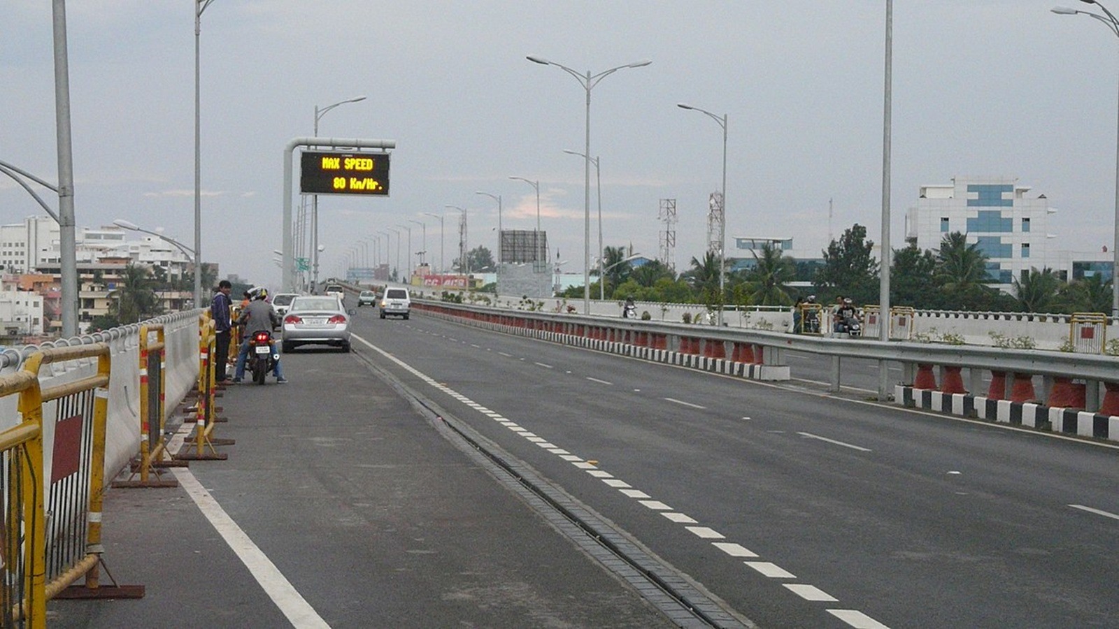 Electronic city flyover
