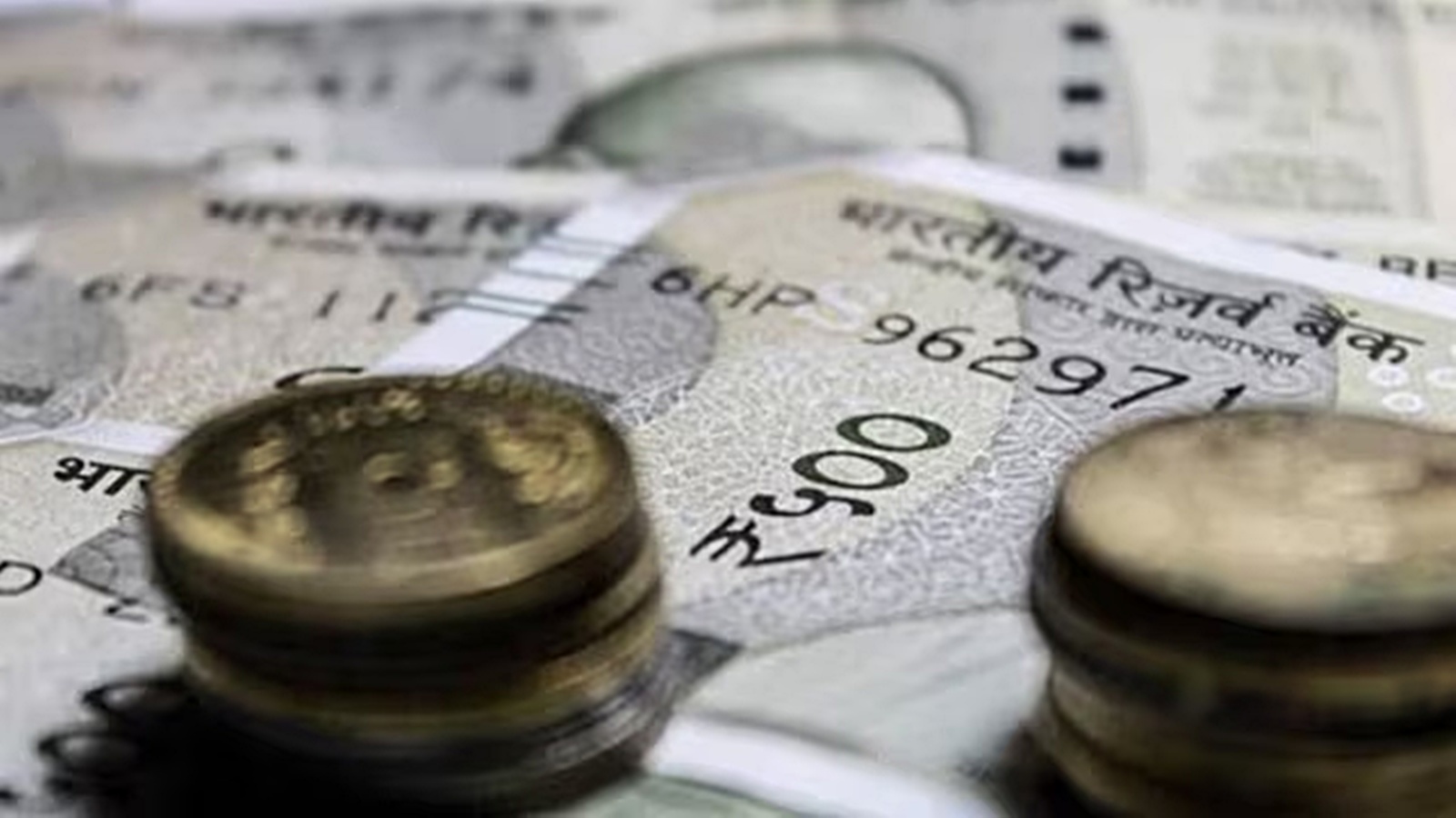 Foreign investors pump  billion into Fully Accessible Route bonds since January | Business News