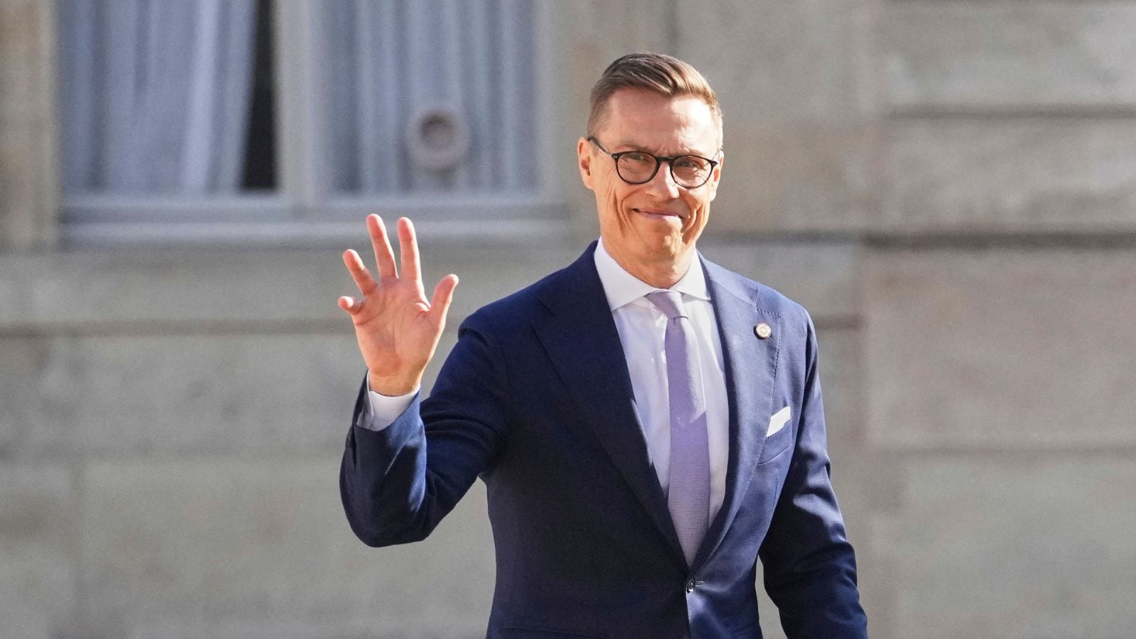 Finnish president boosts ties with Trump in surprise Florida visit | News Today News