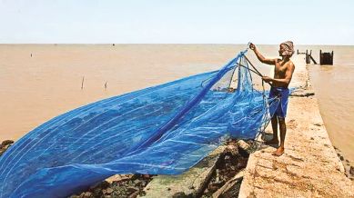 fishermen community, Gujarat fishermen community, BJP MLA from Porbandar, Arjun Modhwadia, Ahmedabad-Ankleshwar and Jetpur, Ahmedabad news, Gujarat news, Indian express, current affairs