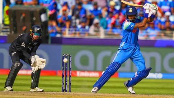 India's Hardik Pandya plays a shot during the ICC Champions Trophy cricket match between India and New Zealand at Dubai International Cricket Stadium in Dubai, United Arab Emirates, Sunday, March 2, 2025. (AP Photo)