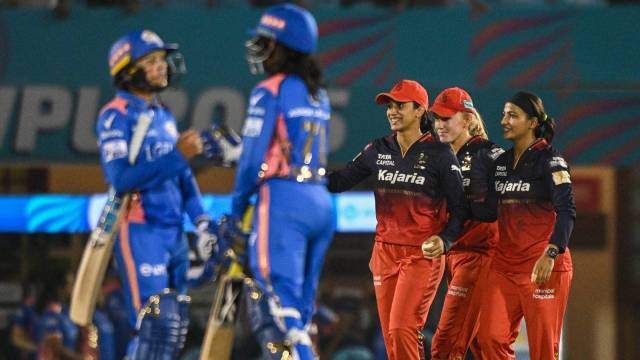 WPL 2025: Smriti Mandhana’s RCB spoil Mumbai Indians’ party, Delhi ...