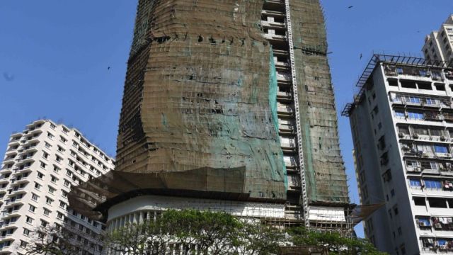 Mumbai workers die in water tank