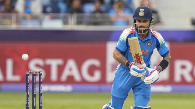 Virat Kohli completed 8000 runs in ODI run-chases during the India vs Australia Champions Trophy semifinal. (PTI)