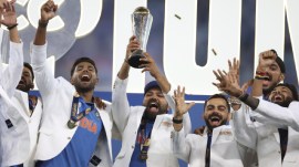 Virender Sehwag rated Rohit Sharma as a better communicator as leader than MS Dhoni. (AP)