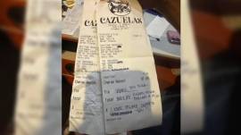 Another waiter discovered the receipt with Lovins' offensive message (Image source: @LongTimeHistory/X)