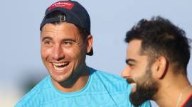 Marcus Stoinis Virat Kohli