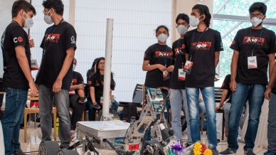 CFI Team Anveshak’s Mars Rover demonstrating its capabilities during an event (IIT Madras)