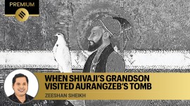 aurangzeb tomb