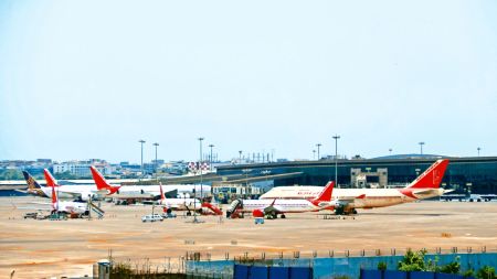 Bombay High Court, Mumbai Airport, Mumbai Airport height norms violations, Director General of Civil Aviation, DGCA, Mumbai news, Maharashtra news, Indian express, current affairs