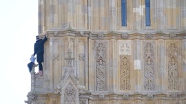 big ben tower man london