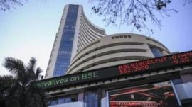 The 30-share BSE benchmark Sensex declined 252.8 points to 76,095.26 in early trade. The NSE Nifty dropped 57.85 points to 23,132.80. (File Image)