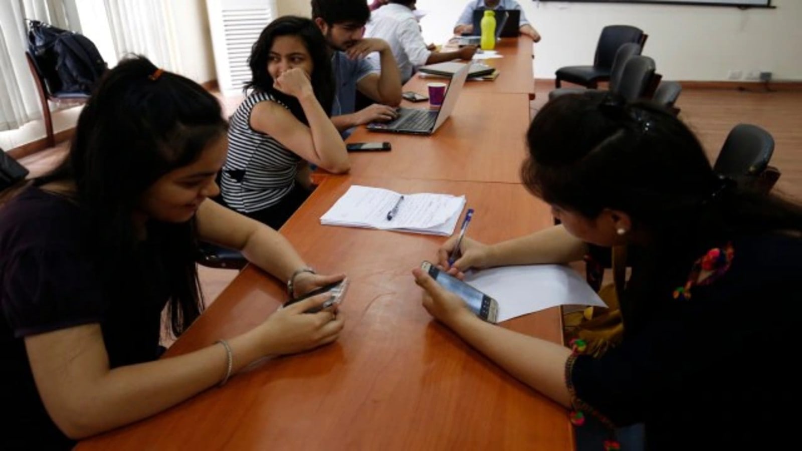 Non-plan admissions in Classes 6-9 of Delhi govt schools for 2025-26 session begin on April 1