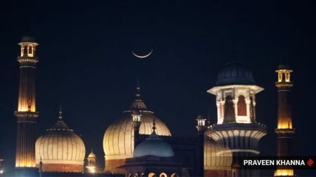 In India, Eid is most likely to be marked on March 30, 2025 (Sunday) or March 31 (Monday), following the sighting of the moon. (Express photo by Praveen Khanna)