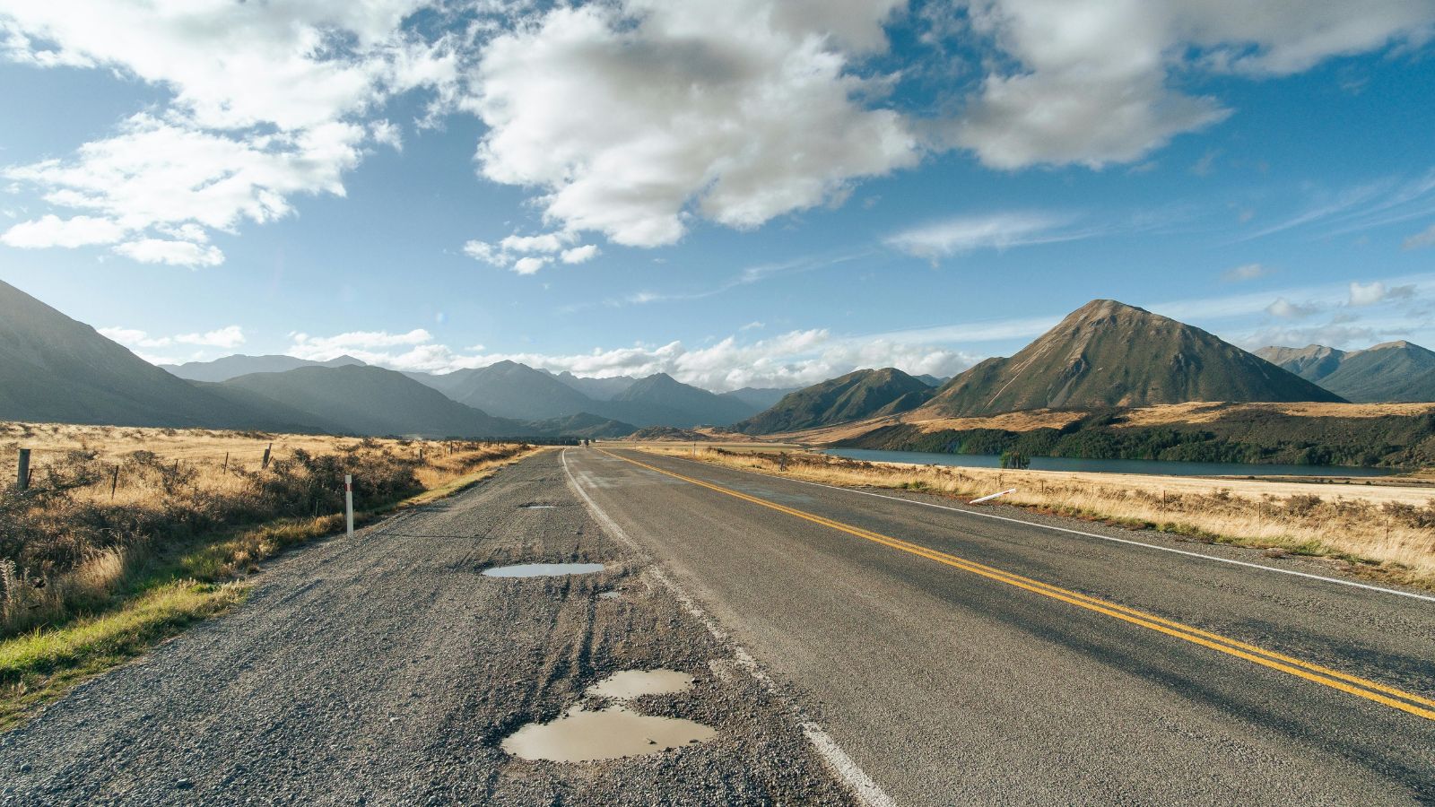 Despite the Ministry's commitment to reducing road fatalities, the continued existence of these identified danger zones on national highways remains a major concern. (Credit: Pexels)