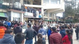 abvp sfi clash, himachal pradesh university, abvp,