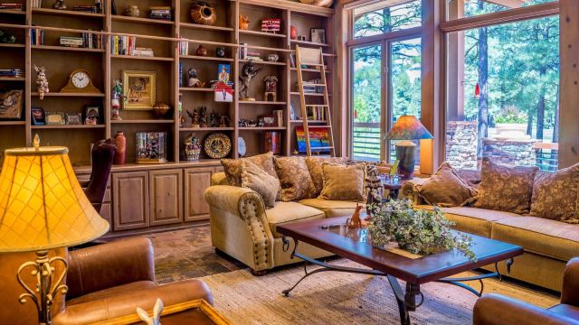 India's Luxury Homes Hit Record Sales in 2024!