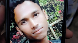 According to police sources, the accused changed clothes after committing the crime and then went and confessed to it before some of his neighbours.