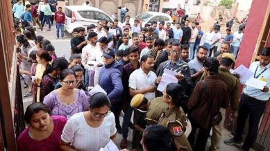 RRB Group D 2025: Application fee payment deadline March 3 at rrbapply.gov.in