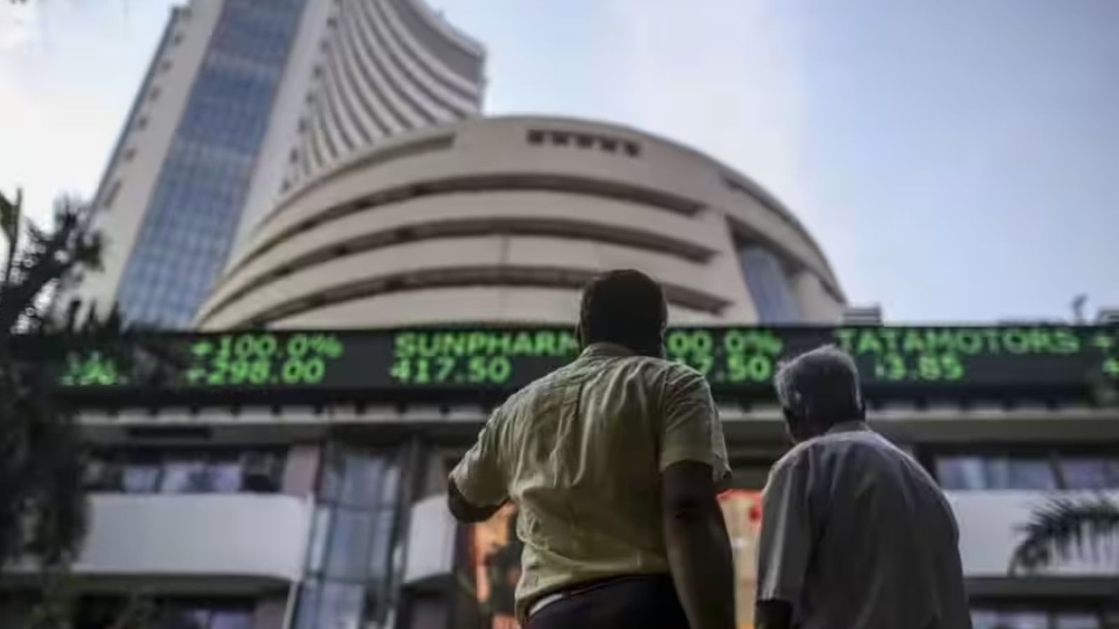 Stock market offers ample opportunities for retail investors