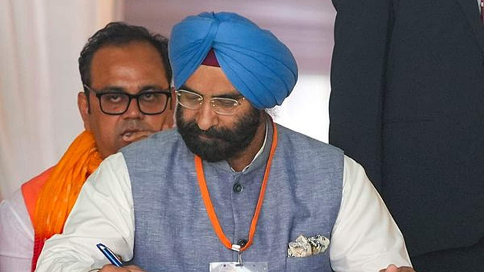 BJP Minister Sirsa Criticizes AAP, Defends Sikh Community After Attack