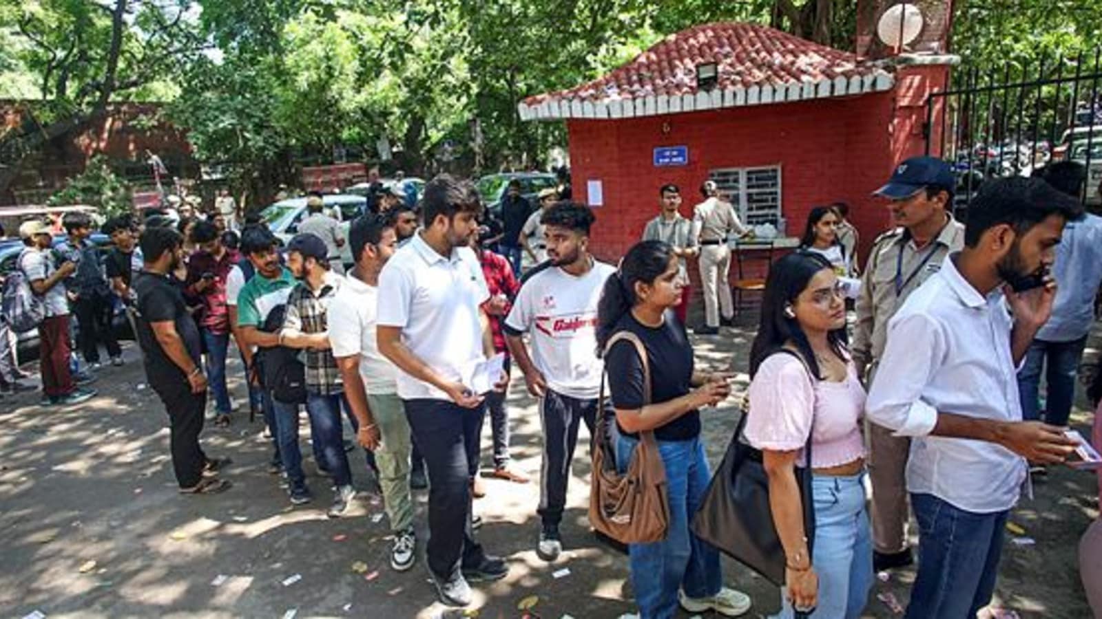 SSC CGL 2025: Commission releases vacancy list in various depts, ministries