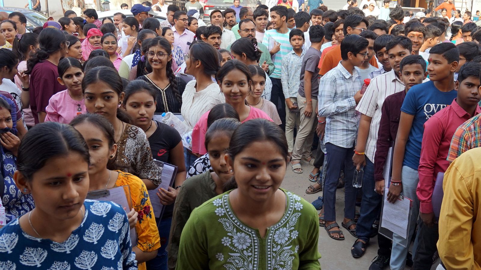 SSC exams: Urdu medium students given wrong English paper at Latur centre; probe on | Education News SSC exams: Urdu medium students given wrong English paper at Latur centre; probe on | Education News