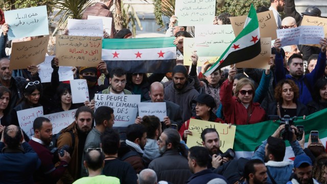 syria protest civilians killing