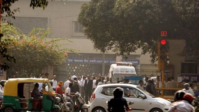 Delhi The civic body stated that 198 vendors around the court complex – the oldest in the capital – had been granted licences. Other vendors, it said, had a certificate which allowed them to vend at a particular place for not more than 30 minutes. (Express Archive Photo)