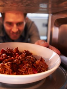 Keep your family safe: Microwave dos and don’ts