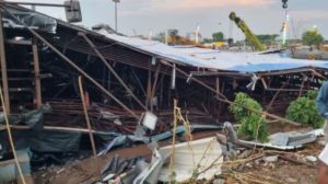 Ghatkopar hoarding collapse