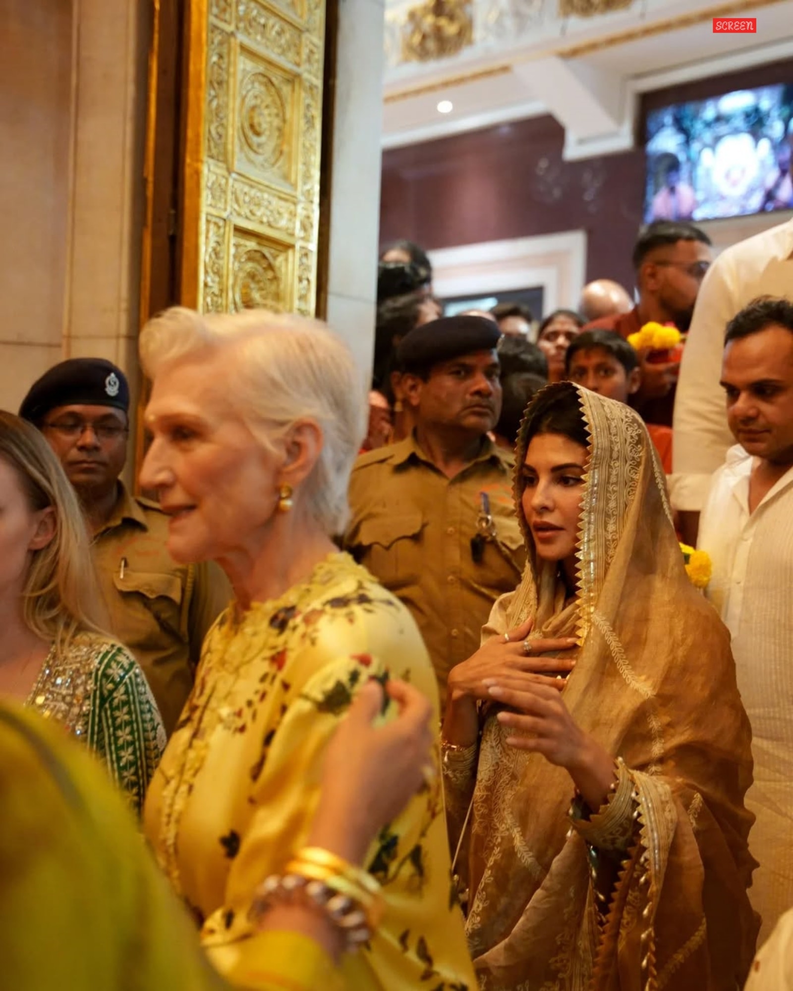 Jacqueline Fernandez and Maye Musk from the Siddhivinayak Temple visit 