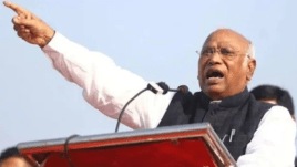 Karnataka govt discuss caste census report.