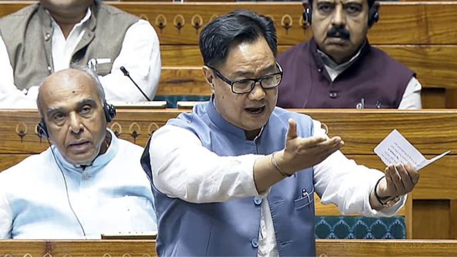 As Parliament clears Waqf Bill, Rijiju accuses Oppn of scare tactics; Cong MP says it treats Muslims as second-class citizens