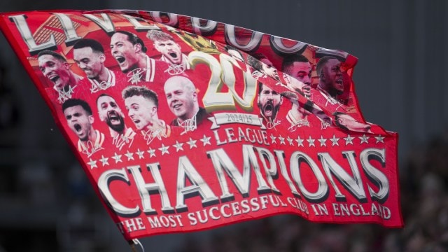 فاز ليفربول FC بلقب الدوري الإنجليزي الممتاز 2024-25. (AP)