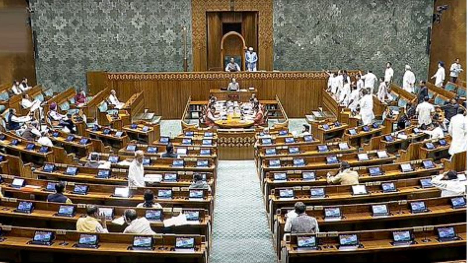 Waqf Bill Rajya Sabha Live Updates: Both Houses adjourned sine die; LS Speaker Om Birla rebukes Sonia Gandhi over her remarks on Waqf Bill